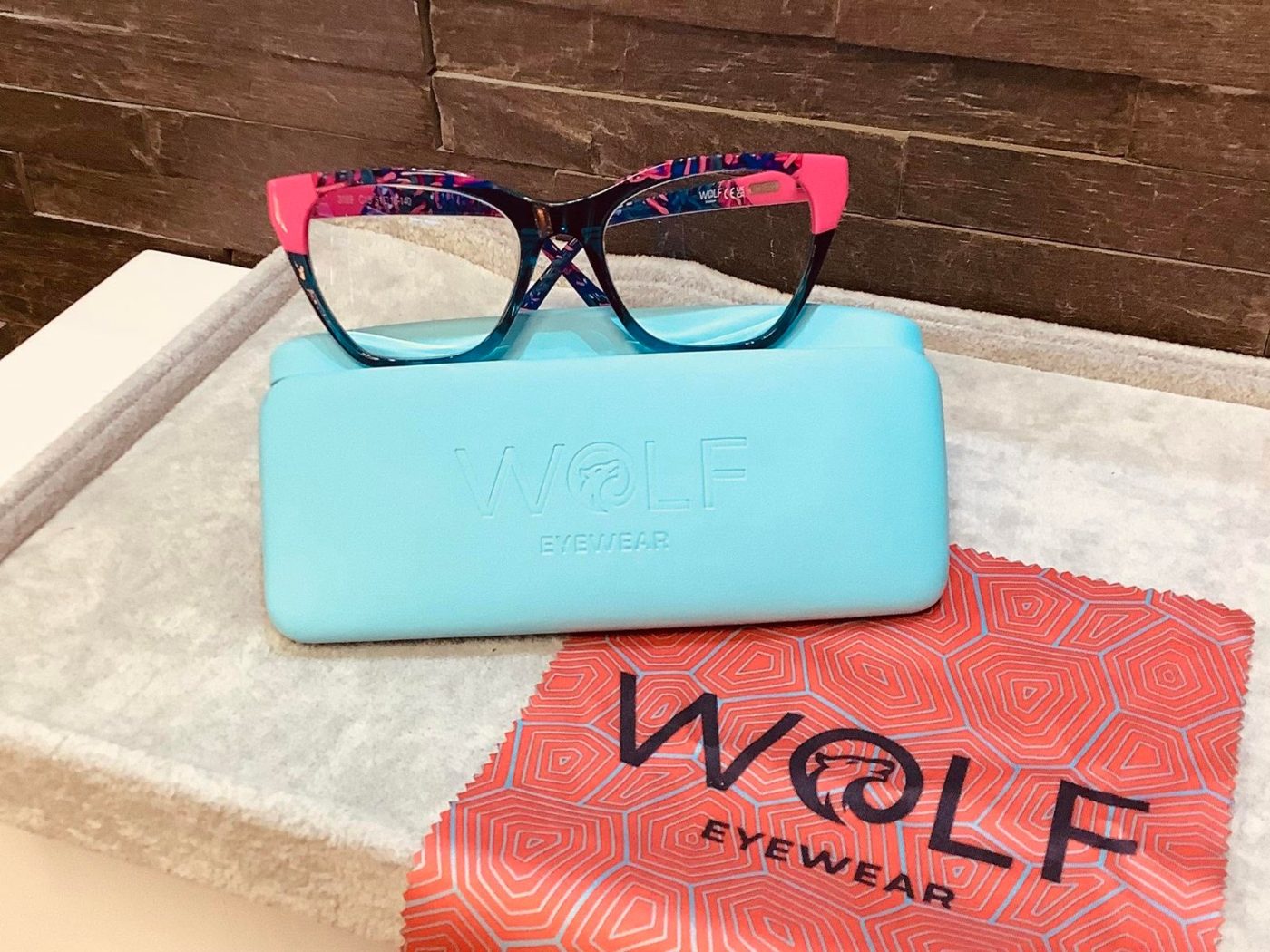 Wolf eyewear