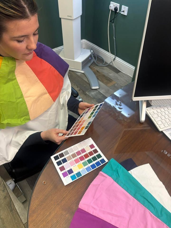 A styling consultation using coloured fabric drapes